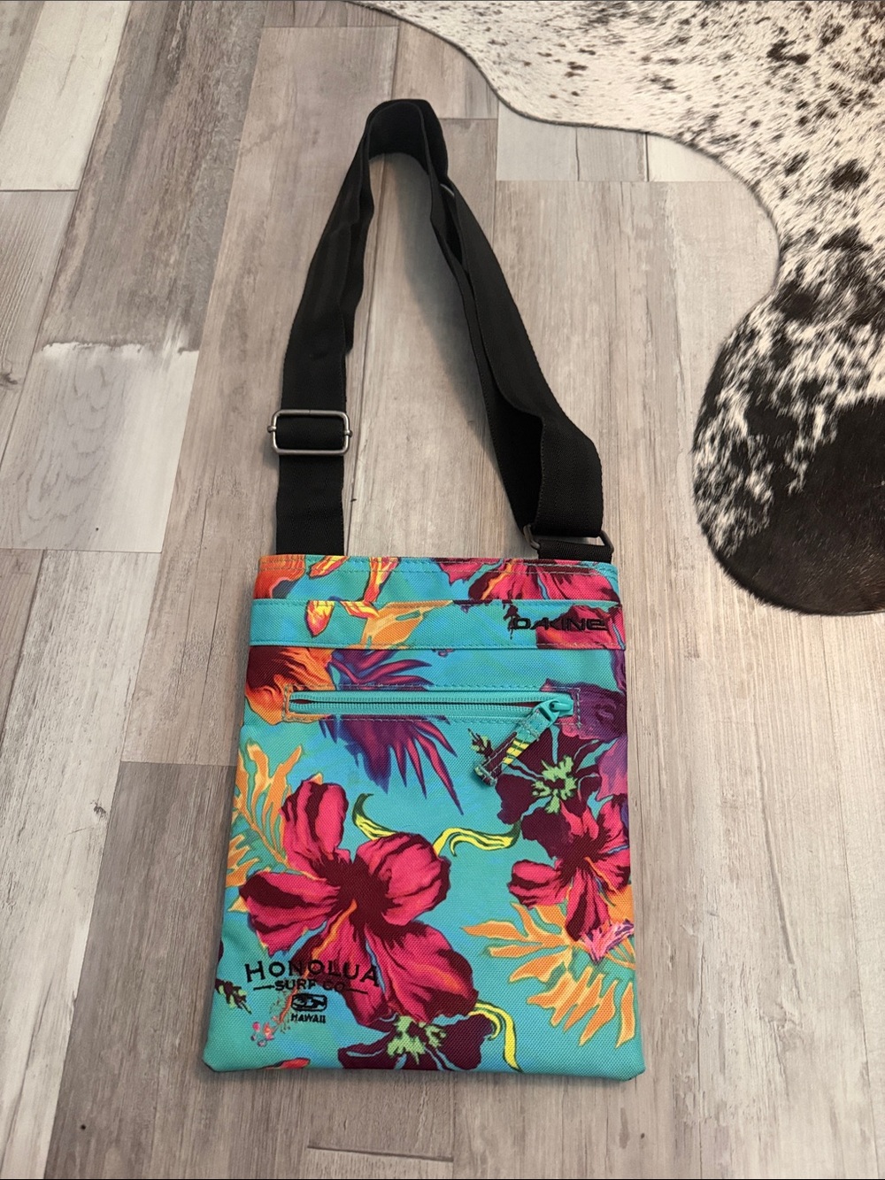 Honolula Surf Co Hawaii Crossbody Bag